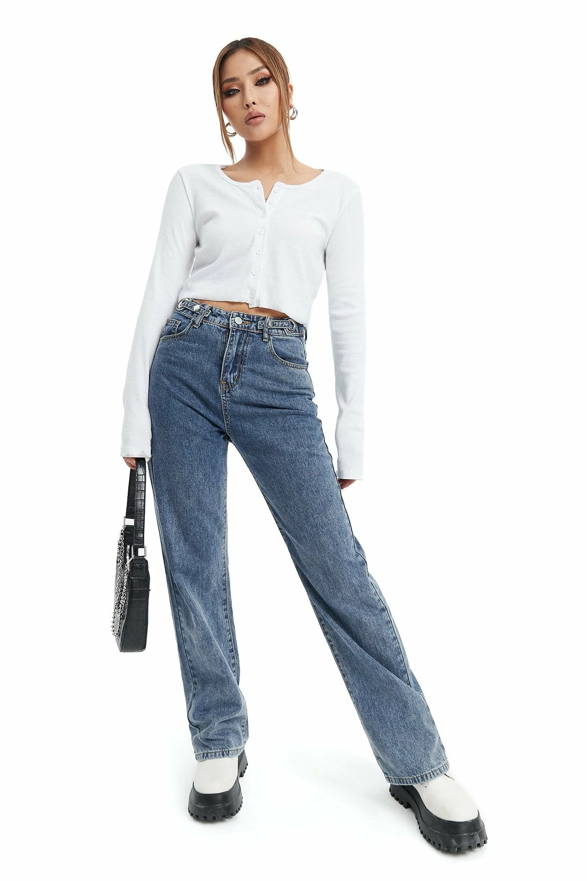 Solado Botton Front Crop Long Sleeve Top 7 Solado Botton Front Crop Long Sleeve Top - Image 5