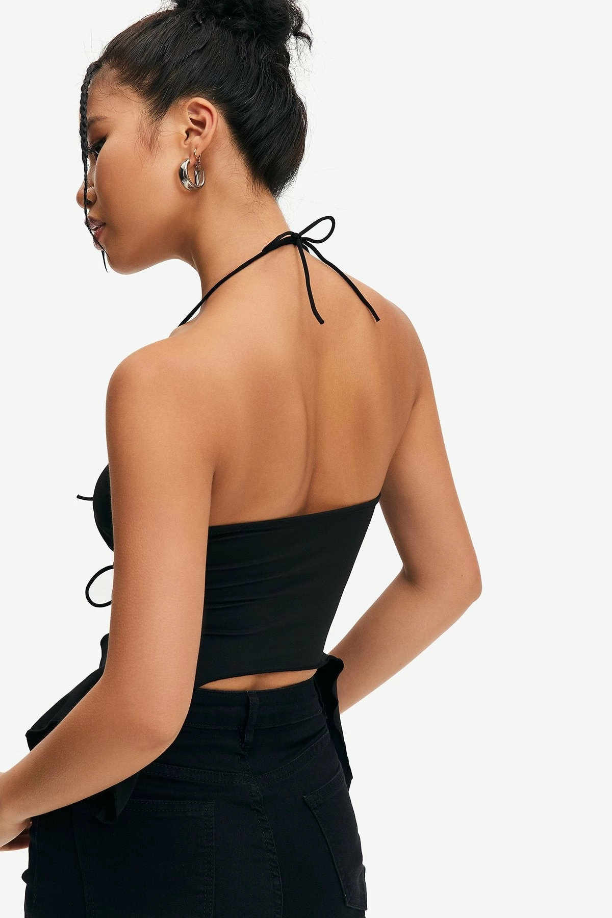 Solado Halter Neck Cut Out Asymmetrical Hem Backless Crop Top 4 Solado Halter Neck Cut Out Asymmetrical Hem Backless Crop Top - Image 2