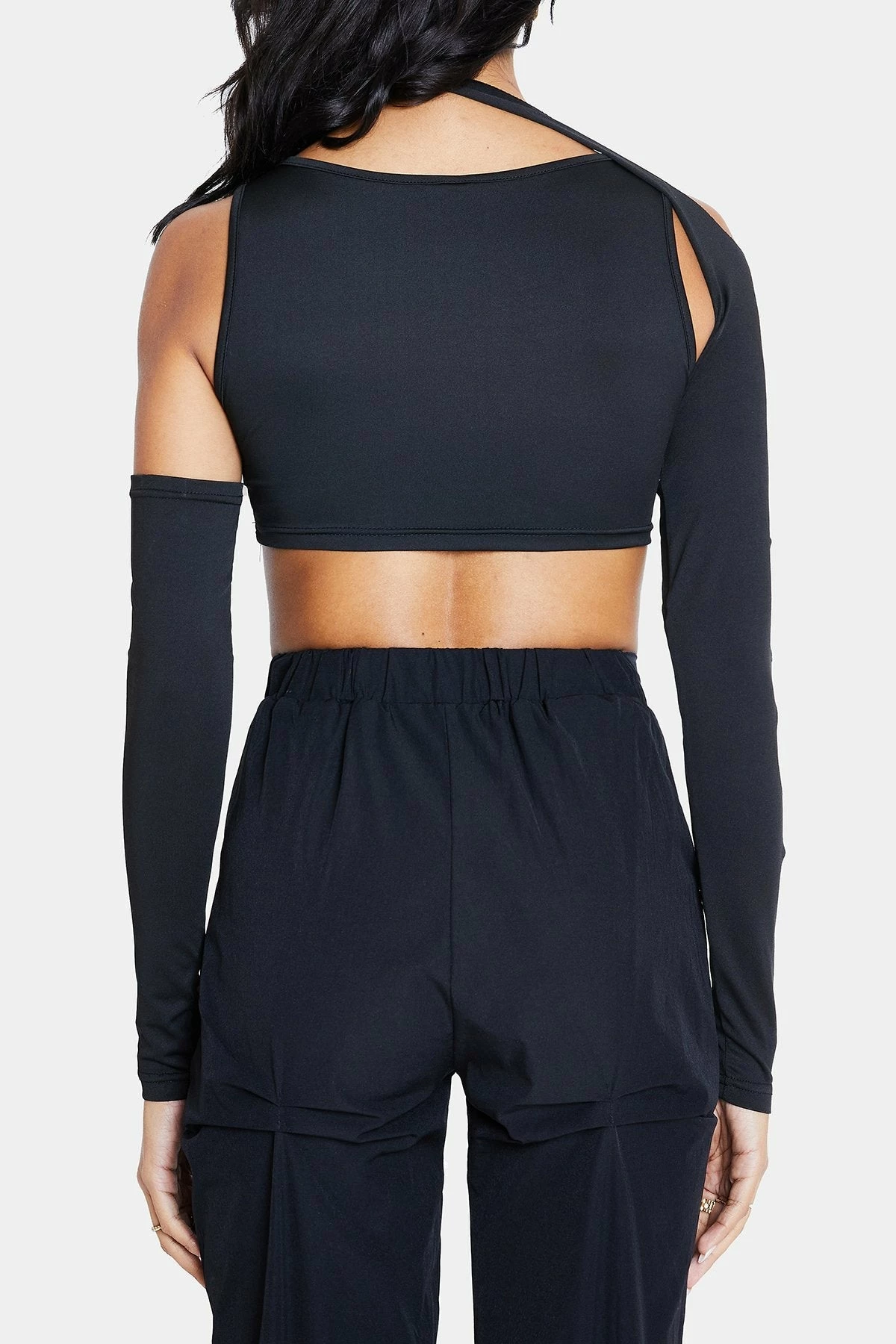 SOLADO Asymmetrical Neck Cut Out Cold Shoulder Crop Top 9 SOLADO Asymmetrical Neck Cut Out Cold Shoulder Crop Top - Image 7