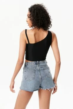 Alternative view of Solado Solid Asymmetric Neck Crop Top