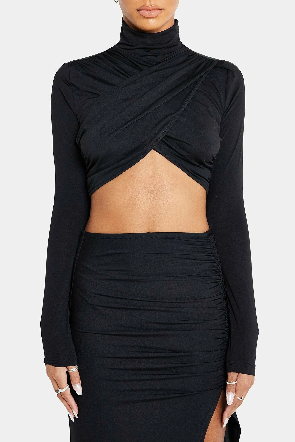 SOLADO High Neck Asymmetrical Hem Ruched Long Sleeve Top 8 SOLADO High Neck Asymmetrical Hem Ruched Long Sleeve Top - Image 6