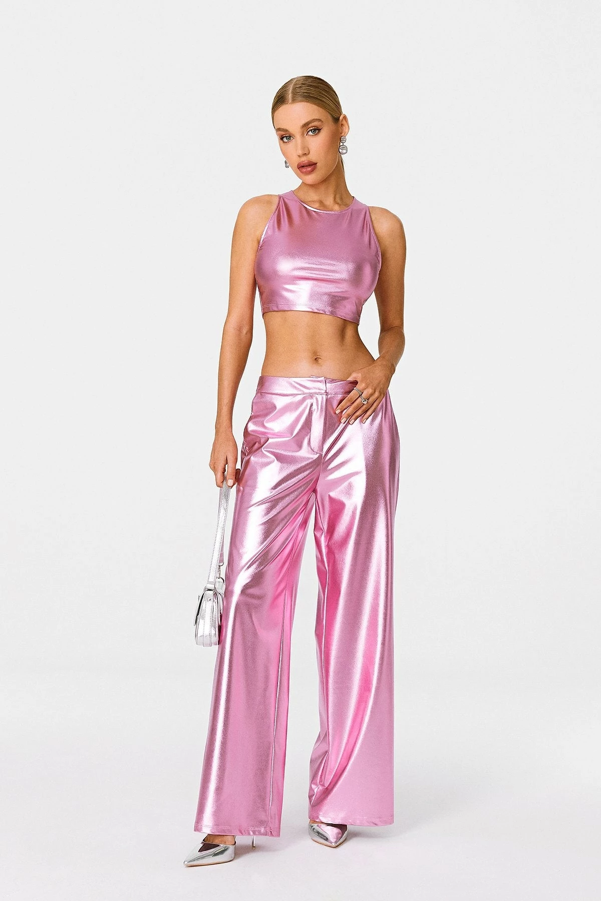SOLADO Vinyl Sleeveless Cinched Waist Sheen Crop Top 5 SOLADO Vinyl Sleeveless Cinched Waist Sheen Crop Top - Image 3