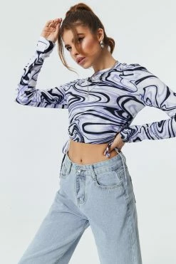 Solado Drawstring Waist Abstract Print Crop Long Sleeve Blouse 10 Solado Drawstring Waist Abstract Print Crop Long Sleeve Blouse -SOLADO Shop jpeg a4128fcc 95e4 44dd af9b 6e2f05e01cdc 1800x1800