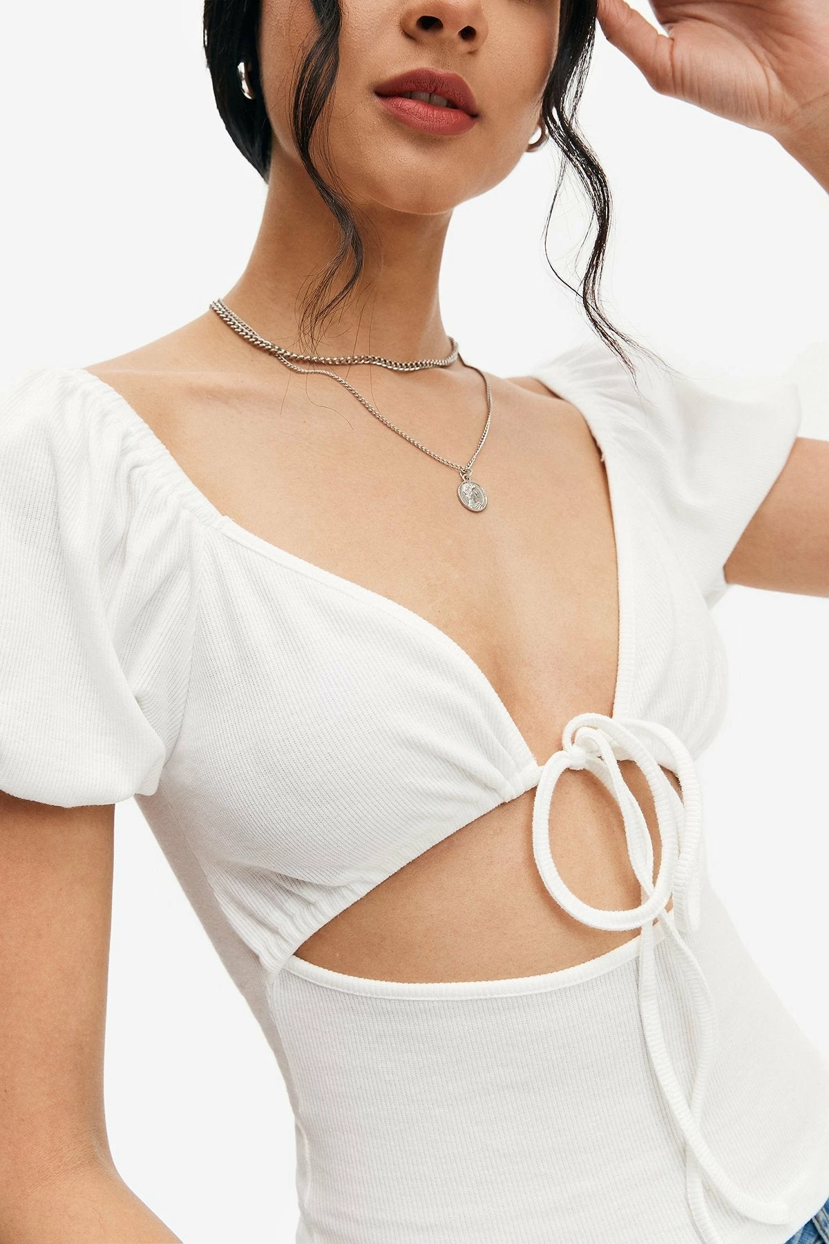 Solado Puff Sleeve Tie Front Cut Out Crop Top 6 Solado Puff Sleeve Tie Front Cut Out Crop Top - Image 4