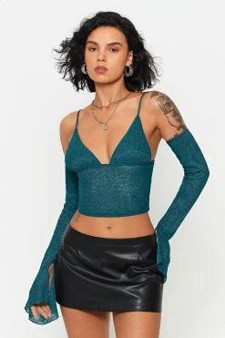 SOLADO Plunging Neck Zipper Back Crop Top With Oversleeve -SOLADO Shop jpeg a55fb3ca 5060 427b b6d2 7b15813a506c 1800x1800