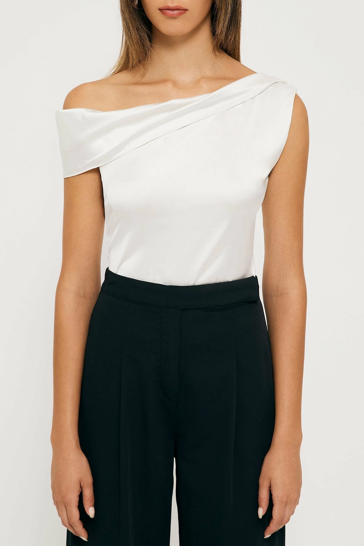 Solado Cold Shoulder Asymmetrical Neck Solid Top 8 Solado Cold Shoulder Asymmetrical Neck Solid Top - Image 6