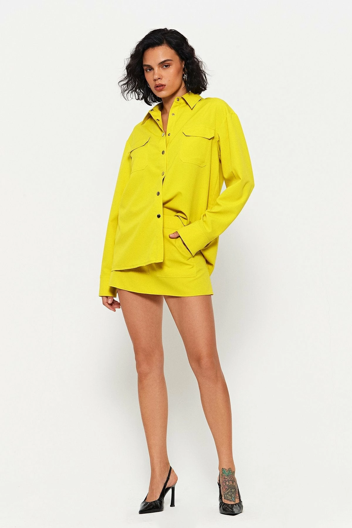 SOLADO Pocket Patched Solid Long Sleeve Shirt 6 SOLADO Pocket Patched Solid Long Sleeve Shirt - Image 4