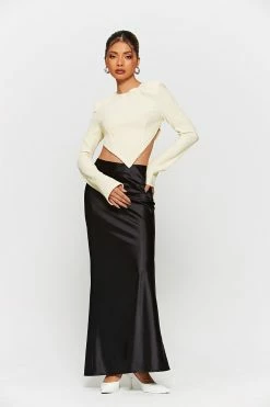 SOLADO Hanky Hem Textured Solid Long Sleeve Top -SOLADO Shop jpeg a967fe3c d6af 4283 a24d 2a1301a9bd51 1800x1800