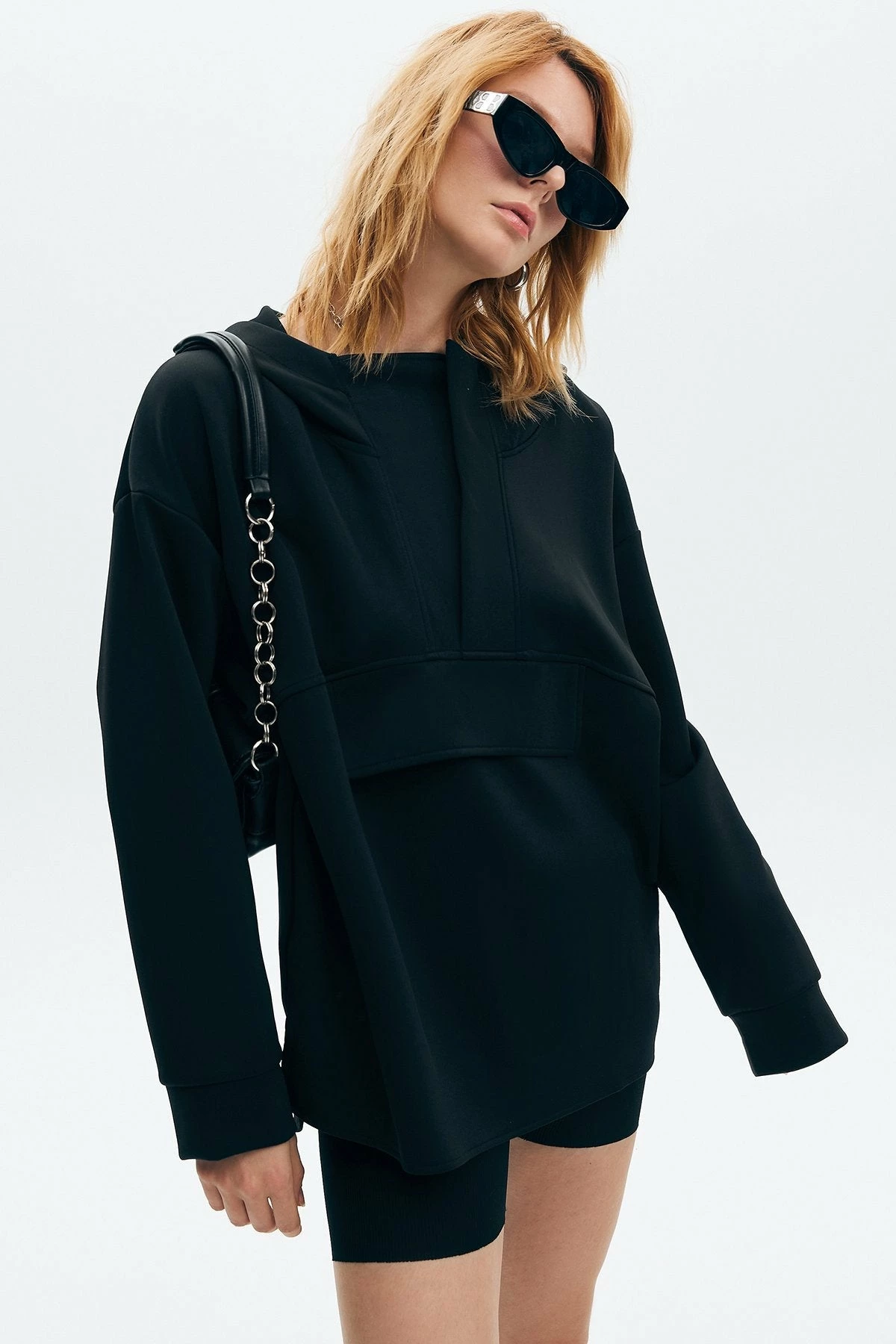Solado Casual Pocket Hoodie 5 Solado Casual Pocket Hoodie - Image 3