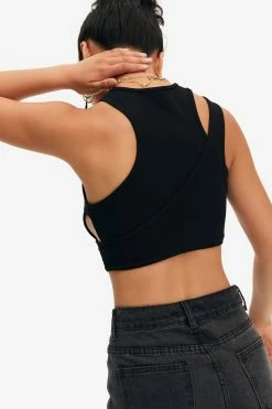 Solado Solid Cut Out Ribbed Crop Top -SOLADO Shop jpeg ae452d38 fdb8 4329 a92b 979fdc4d76bf 1800x1800