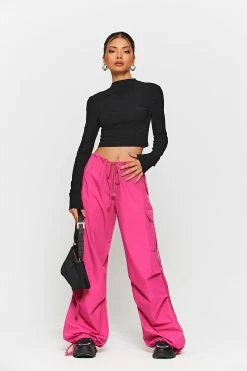 SOLADO Mock Neck Pleat Textured Long Sleeve Crop Top 12 SOLADO Mock Neck Pleat Textured Long Sleeve Crop Top -SOLADO Shop jpeg ae8a4998 656f 4678 8c1b aa11d5bea25b 1800x1800