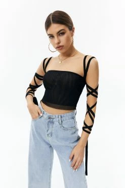 Solado Cross Tie Sleeve Backless Crop Top