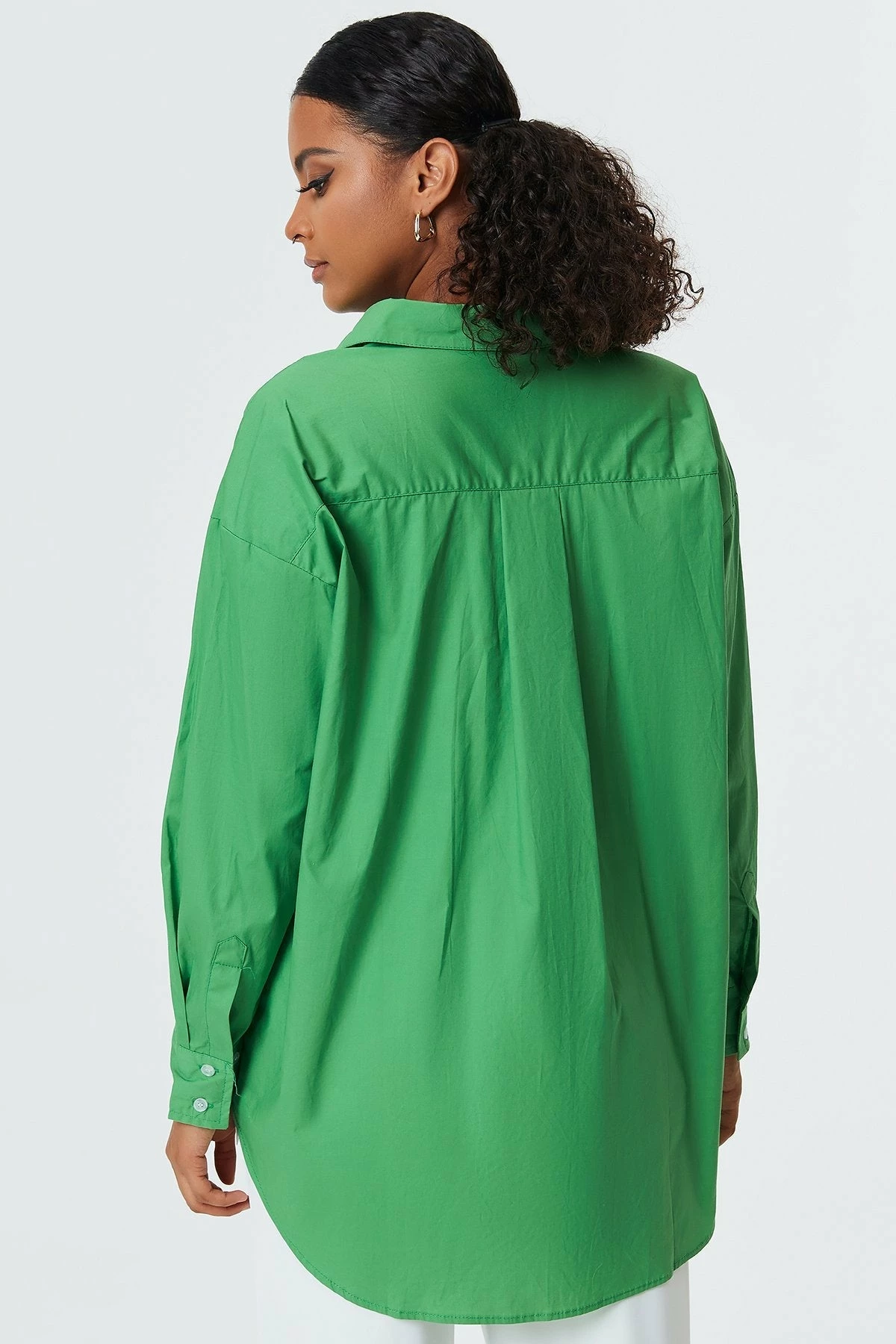 Solado Oversize Button Front Long Sleeve Blouse 5 Solado Oversize Button Front Long Sleeve Blouse - Image 3