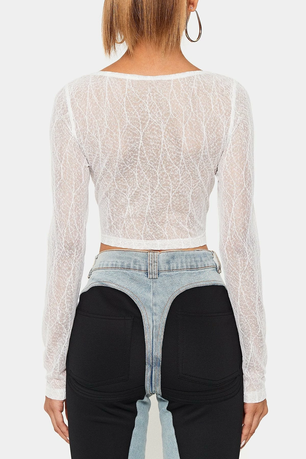 SOLADO Butterfly Decor Split Hem Long Sleeve Crop Top 9 SOLADO Butterfly Decor Split Hem Long Sleeve Crop Top - Image 7