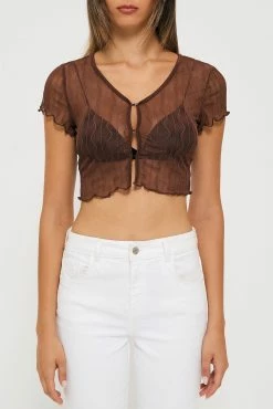 Solado Lettuce Trim Hook And Eye Mesh Textured Crop Top With Bra -SOLADO Shop jpeg ba1a1187 739f 413e 9858 832370a56935 1800x1800