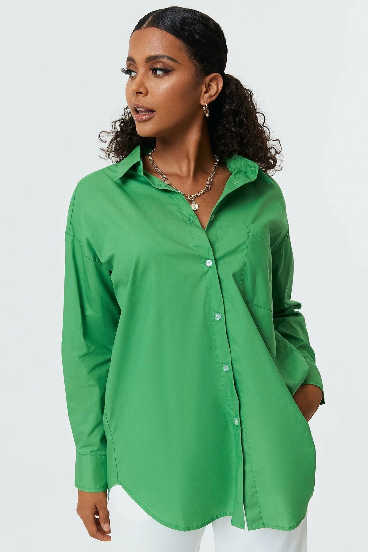 Solado Oversize Button Front Long Sleeve Blouse 4 Solado Oversize Button Front Long Sleeve Blouse - Image 2