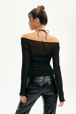 Solado Mesh Lace Up Split Hem Crop Top -SOLADO Shop jpeg bb8aa26f 425f 436a a229 43f031041146 1800x1800