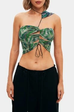 SOLADO Ruched Drawstring Abstract Print Cut Out Crop Top 14 SOLADO Ruched Drawstring Abstract Print Cut Out Crop Top -SOLADO Shop jpeg bd76b4dc 96f2 4aae 8c7a 96cb565129d8 1800x1800