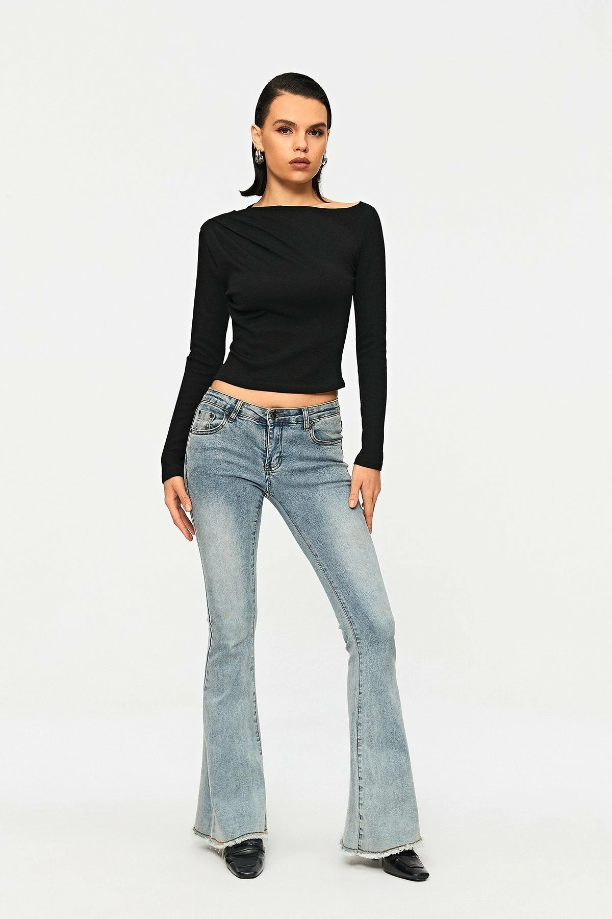 Solado Asymmetrical Neck Ruched Solid Long Sleeve Top 11 Solado Asymmetrical Neck Ruched Solid Long Sleeve Top - Image 9