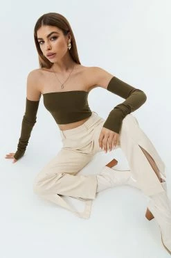Solado Off Shoulder Long Sleeve T-Shirt -SOLADO Shop jpeg be960ffe 2f6a 4989 b90e b273cf8544ed 1800x1800