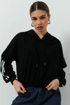 Solado Striped Print Crop Hoodie 25 Solado Striped Print Crop Hoodie -SOLADO Shop jpeg bef56013 d0d3 4767 b118 19a8452fccd3 1800x1800