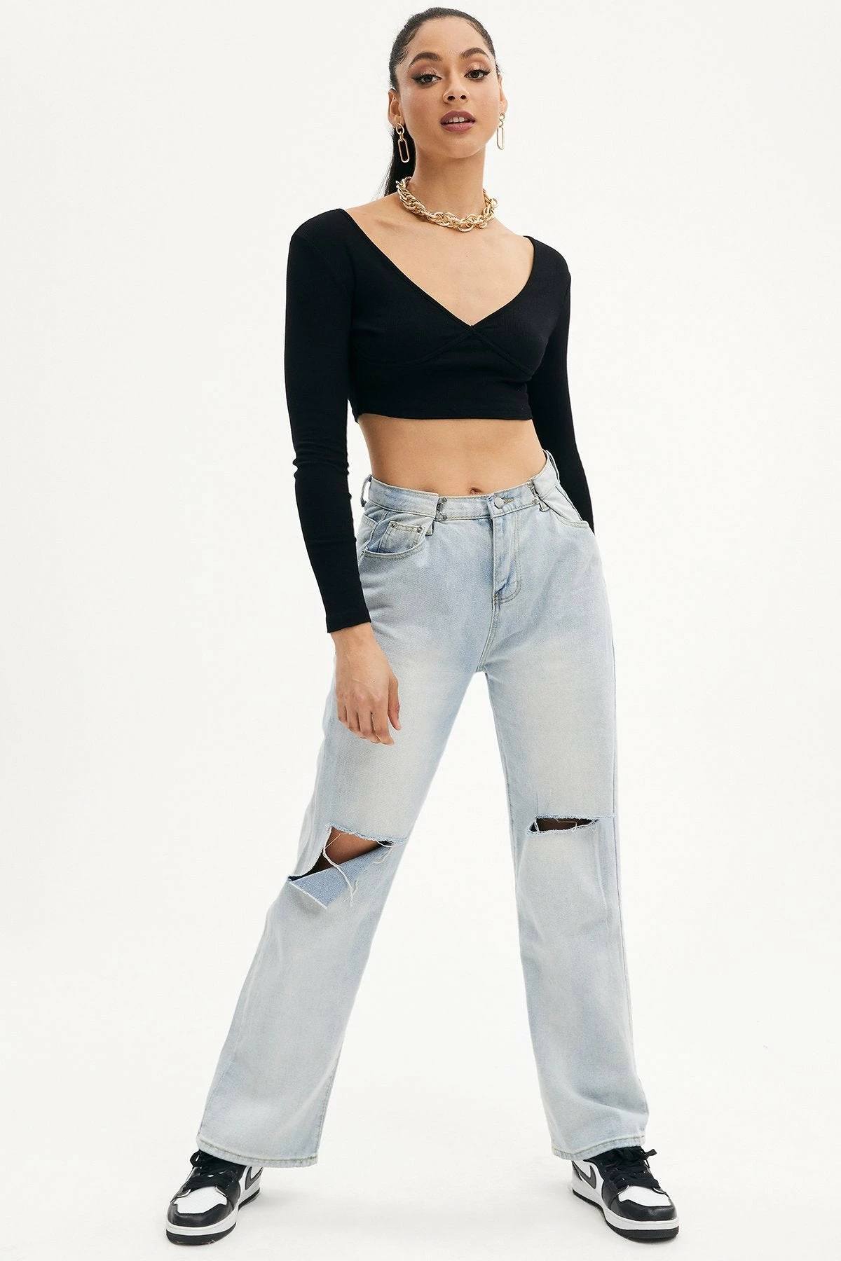 Solado Ribbed V Neck Solid Long Sleeve Top 10 Solado Ribbed V Neck Solid Long Sleeve Top - Image 8