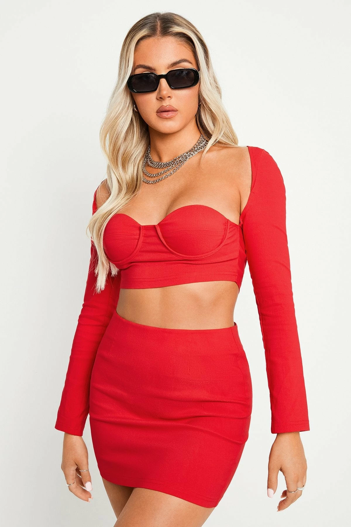 SOLADO Sweetheart Solid Long Sleeve Crop Top 3 SOLADO Sweetheart Solid Long Sleeve Crop Top