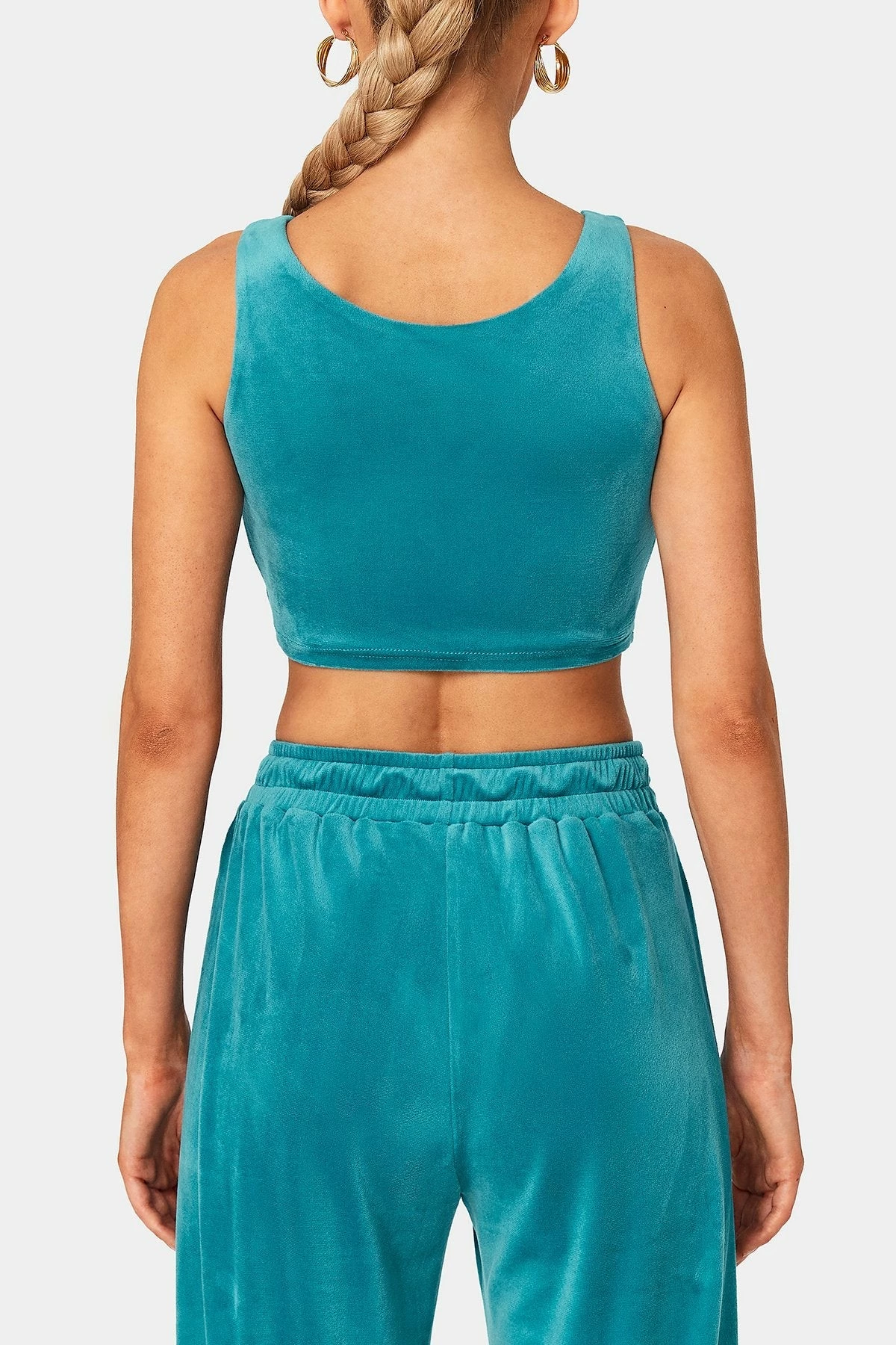 SOLADO U Neck Sleeveless Solid Velvet Tank Top 9 SOLADO U Neck Sleeveless Solid Velvet Tank Top - Image 7