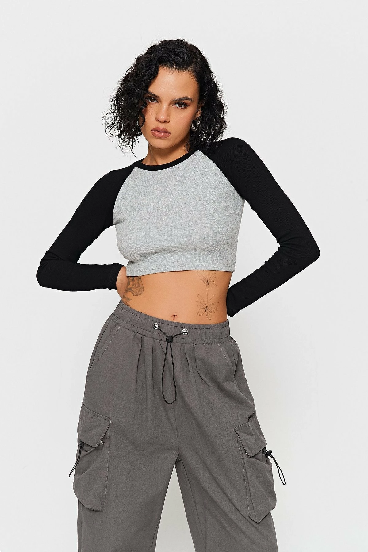 Solado Basic Colorblock Raglan Long Sleeve Top 3 Solado Basic Colorblock Raglan Long Sleeve Top