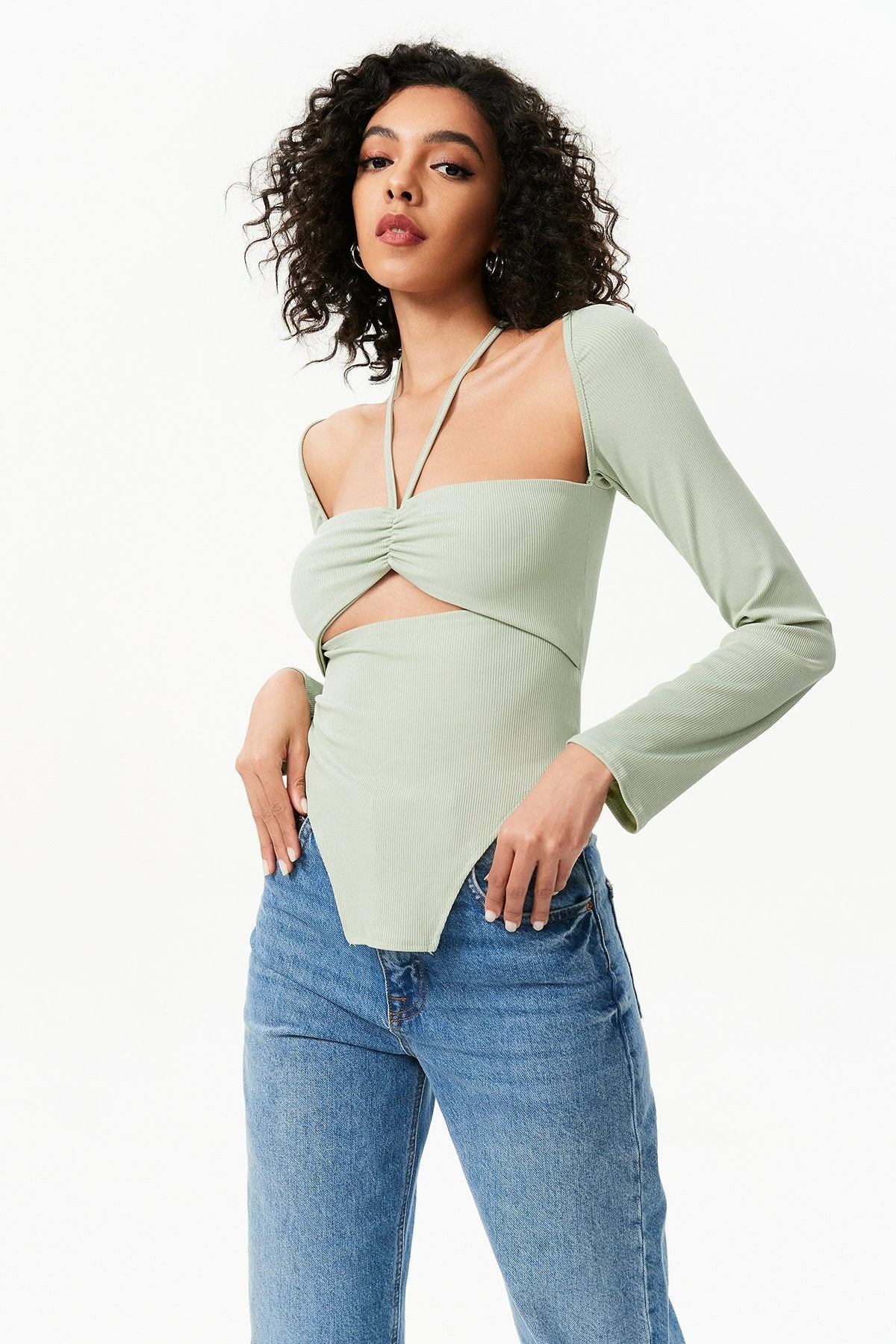 Solado Asymmetric Hem Cut Out Long Sleeve Top 7 Solado Asymmetric Hem Cut Out Long Sleeve Top - Image 5