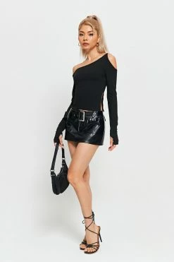 Solado Asymmetrical Neck Cold Shoulder Split Hem Long Sleeve Top 11 Solado Asymmetrical Neck Cold Shoulder Split Hem Long Sleeve Top -SOLADO Shop jpeg c4ca8932 89f8 4eb1 b926 68994320db4f 1800x1800