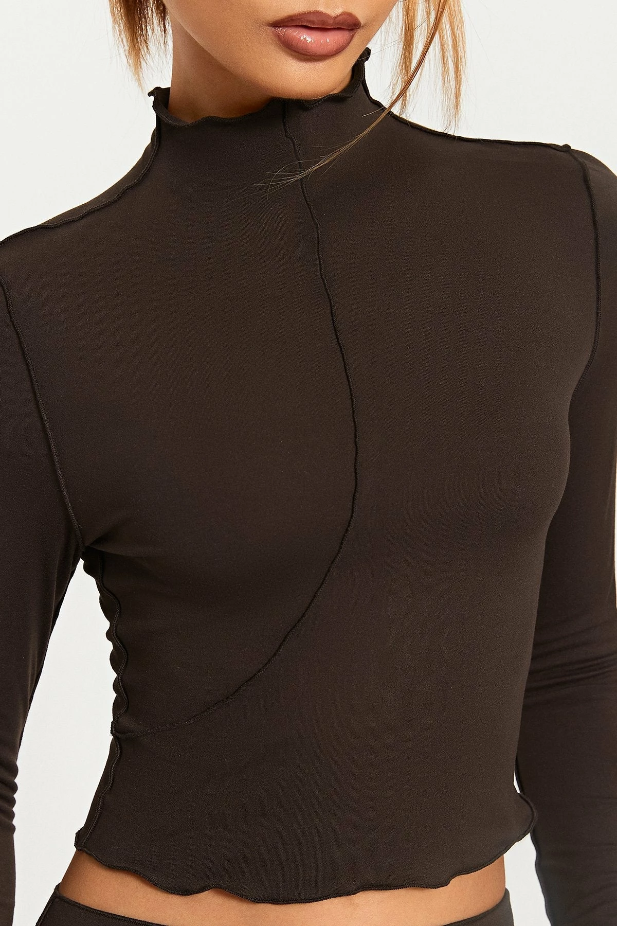 SOLADO Mock Neck Seam Detail Lettuce Trim Long Sleeve Top 6 SOLADO Mock Neck Seam Detail Lettuce Trim Long Sleeve Top - Image 5