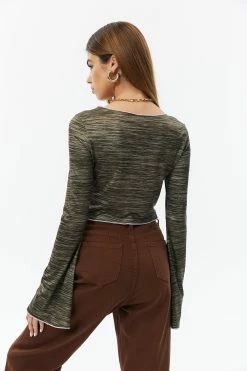 Solado Camo Print Flare Sleeve Split Crop Top 8 Solado Camo Print Flare Sleeve Split Crop Top -SOLADO Shop jpeg cb368d9b 70be 4f1c a630 b87aacb4eb38 1800x1800