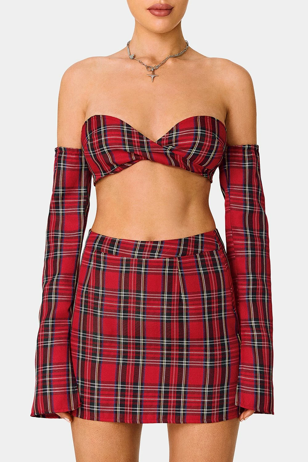 SOLADO Scottish Plaid Off Shoulder Twist Front Crop Top With Oversleeve 8 SOLADO Scottish Plaid Off Shoulder Twist Front Crop Top With Oversleeve - Image 6