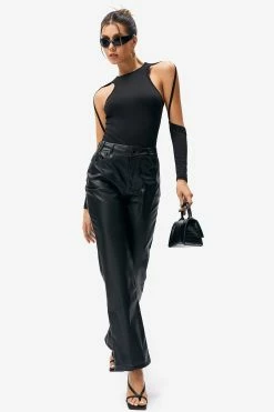 SOLADO Cut Out Long Sleeve Solid T-Shirt 21 SOLADO Cut Out Long Sleeve Solid T-Shirt -SOLADO Shop jpeg cec979e5 b13e 41f6 aada 7a8e04c28044 1800x1800