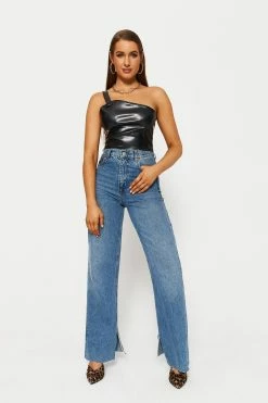 Solado One Shoulder Backless PU Leather Crop Top 10 Solado One Shoulder Backless PU Leather Crop Top -SOLADO Shop jpeg d1b45db5 f036 4a5a 8922 3b4909fe8d83 1800x1800