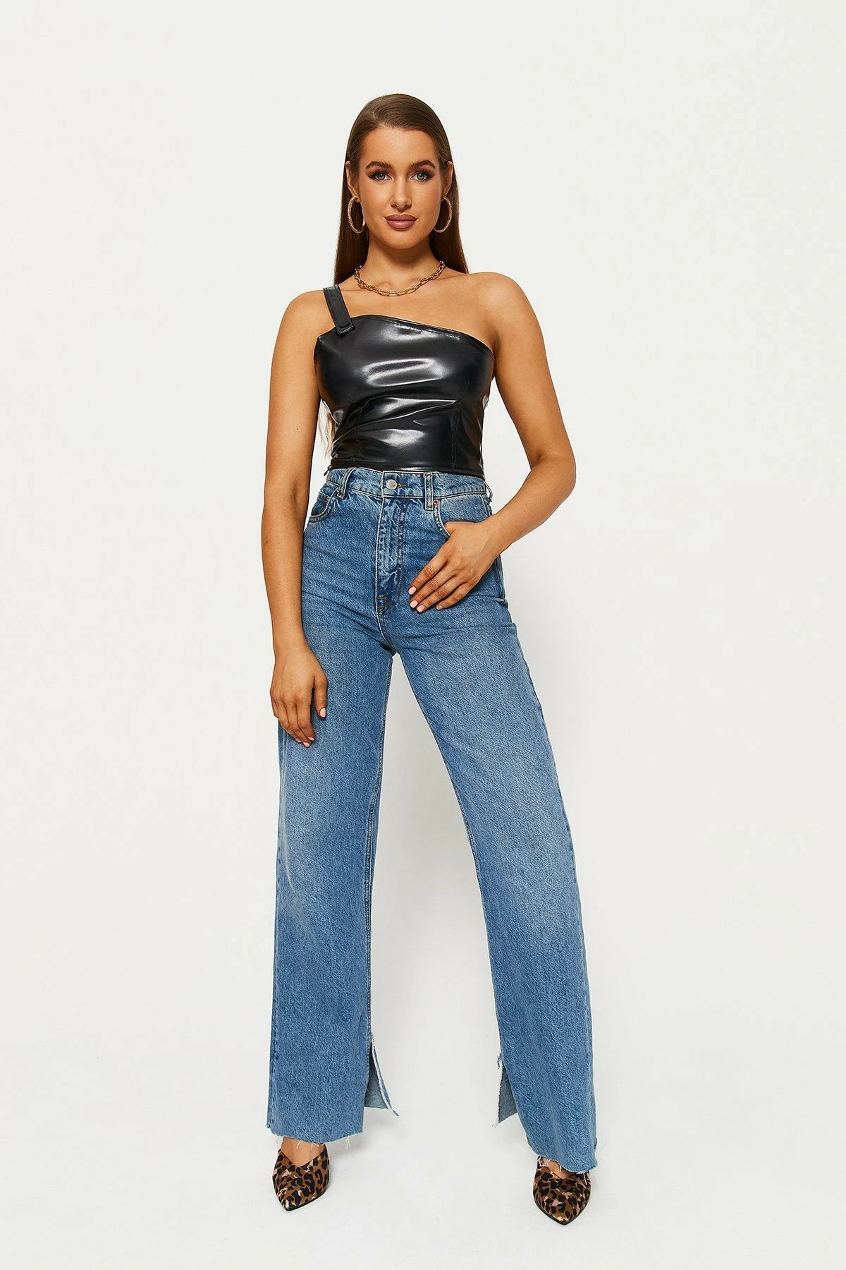 Solado One Shoulder Backless PU Leather Crop Top 6 Solado One Shoulder Backless PU Leather Crop Top - Image 4