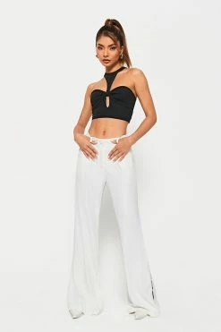 SOLADO Halter Neck Cut Out Twist Front Tank Top 12 SOLADO Halter Neck Cut Out Twist Front Tank Top -SOLADO Shop jpeg d32cce19 72fe 4f45 9d66 8059334f89d2 1800x1800