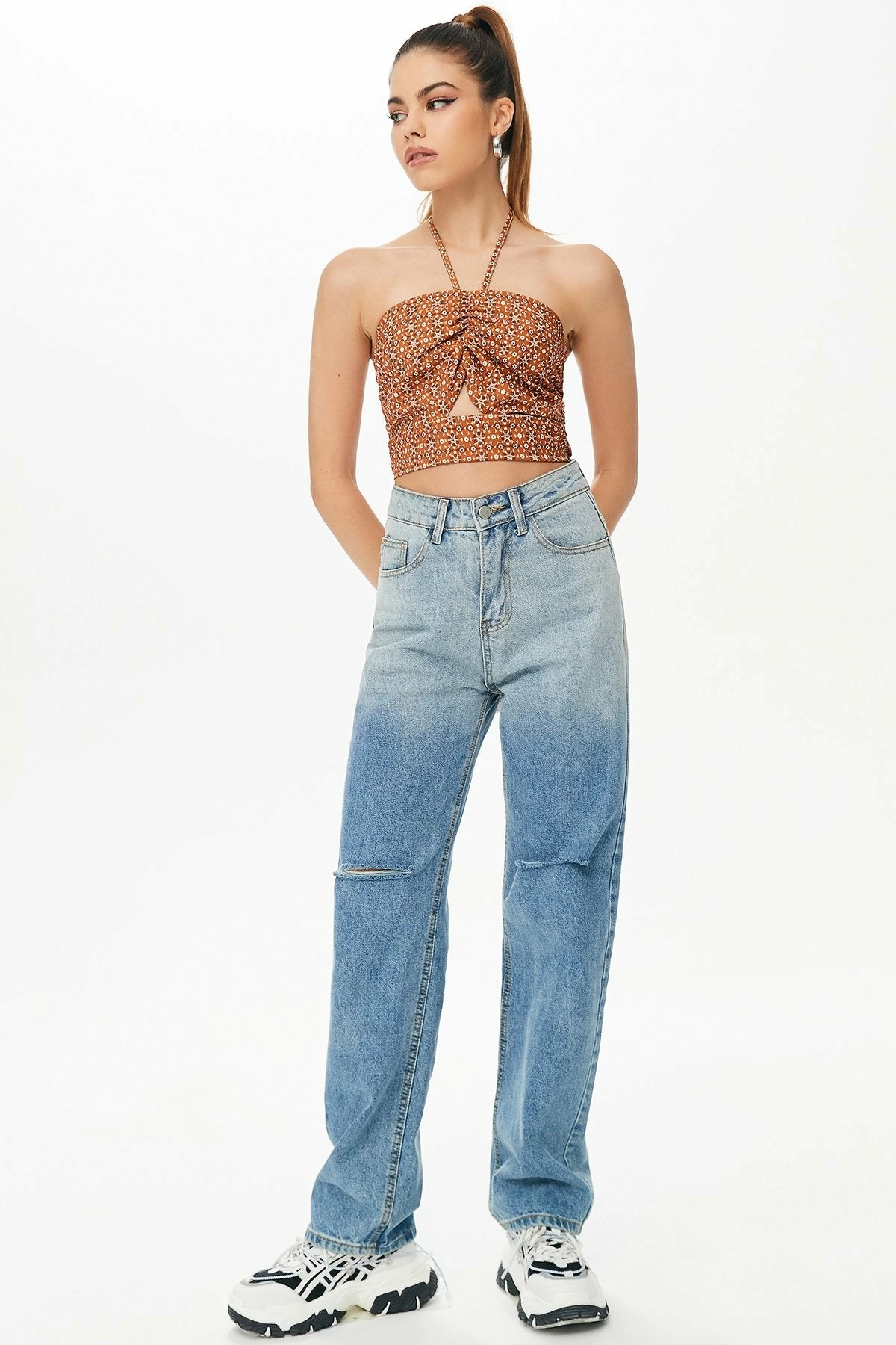 Solado Floral Print Cut Out Drawstring Ruched Crop Top 7 Solado Floral Print Cut Out Drawstring Ruched Crop Top - Image 5