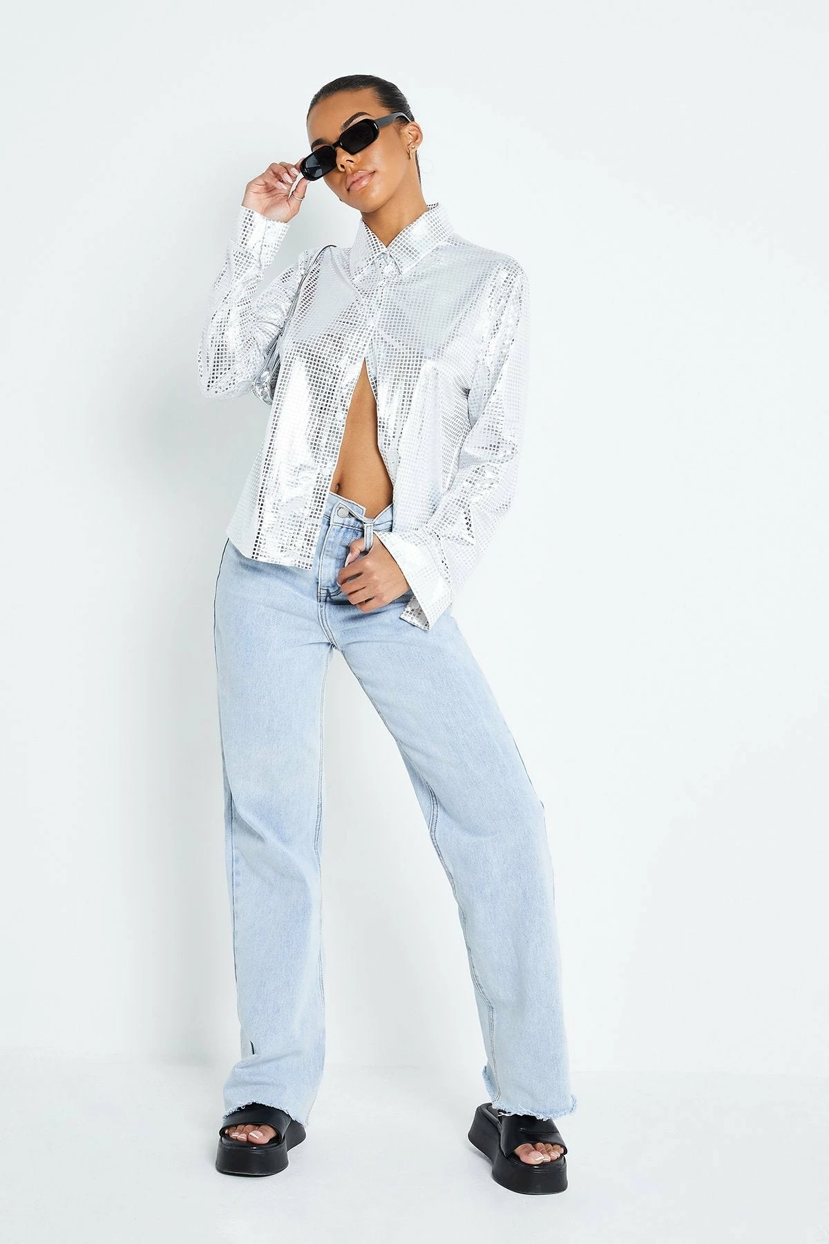 Solado Lapel Neck Button Front Sheen Long Sleeve Blouse 6 Solado Lapel Neck Button Front Sheen Long Sleeve Blouse - Image 4