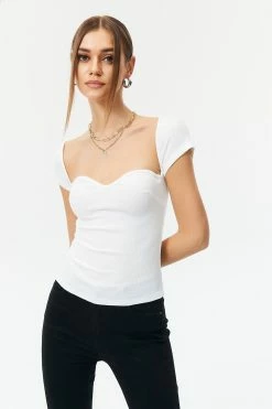 Solado Solid Scoop Neck Ribbed Crop Top -SOLADO Shop jpeg dc3f4091 2a5d 4335 a3d9 ff1a92f59e8d 1800x1800