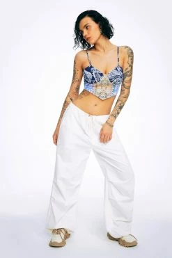 Solado Paisley Print Hanky Hem Tie Backless Crop Top -SOLADO Shop jpeg dc949c3f ae00 4f32 92ad 7b88ecc4086c 1800x1800