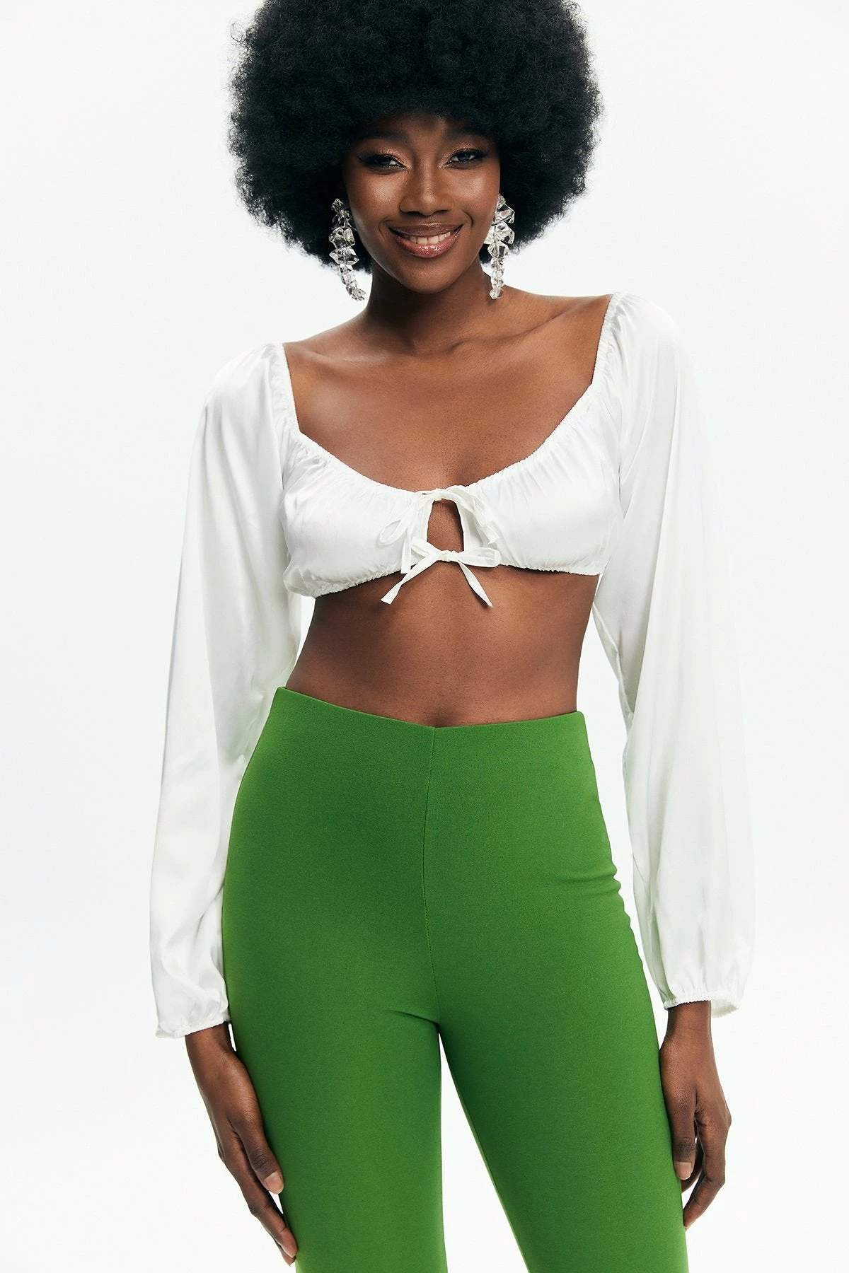 Solado Keyhole Tie Front Puff Sleeve Crop Top 7 Solado Keyhole Tie Front Puff Sleeve Crop Top - Image 5