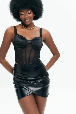 Solado Mesh Splicing Boning Backless Corset Top -SOLADO Shop jpeg de099482 4fdd 4b16 86a0 90fa24a883b1 1800x1800