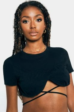 SOLADO Solid Cross Tie Short Sleeve Crop Top 10 SOLADO Solid Cross Tie Short Sleeve Crop Top -SOLADO Shop jpeg e1597e85 b72f 41d8 8ea8 92eab1933204 1800x1800
