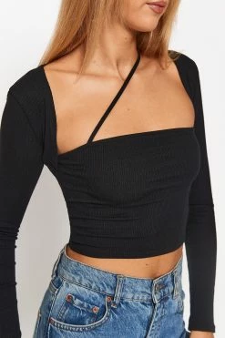 Solado 2 In 1 Square Neck Solid Long Sleeve Top 11 Solado 2 In 1 Square Neck Solid Long Sleeve Top -SOLADO Shop jpeg e23bc34c 495f 4a86 afaa 627c8ad9091b 1800x1800