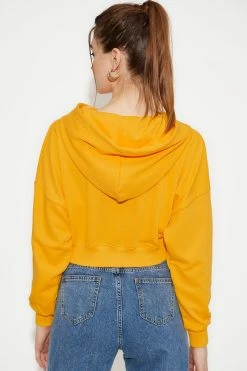 Solado Solid Long Sleeve Hooded Sweatshirt 16 Solado Solid Long Sleeve Hooded Sweatshirt -SOLADO Shop jpeg e9e1f7b9 59b8 4cd8 91c7 5e8866a3ba6b 1800x1800