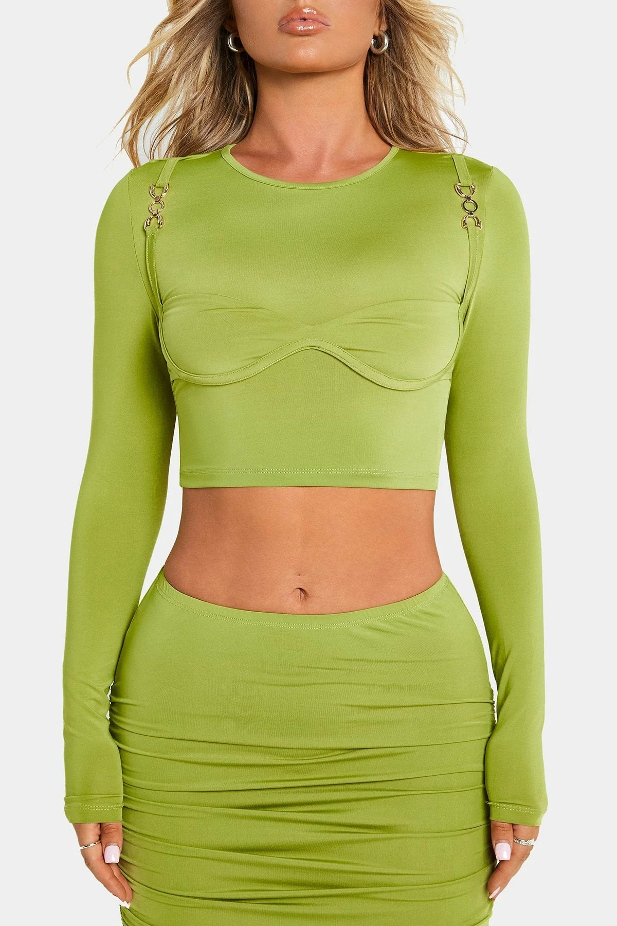 SOLADO Buckle Detail Splicing Long Sleeve Crop Top 8 SOLADO Buckle Detail Splicing Long Sleeve Crop Top - Image 6