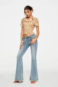 Solado Floral Print Lapel Neck Short Sleeve Crop Top 11 Solado Floral Print Lapel Neck Short Sleeve Crop Top -SOLADO Shop jpeg ec4575ad 3e90 4990 8f21 848a15c0681a 1800x1800