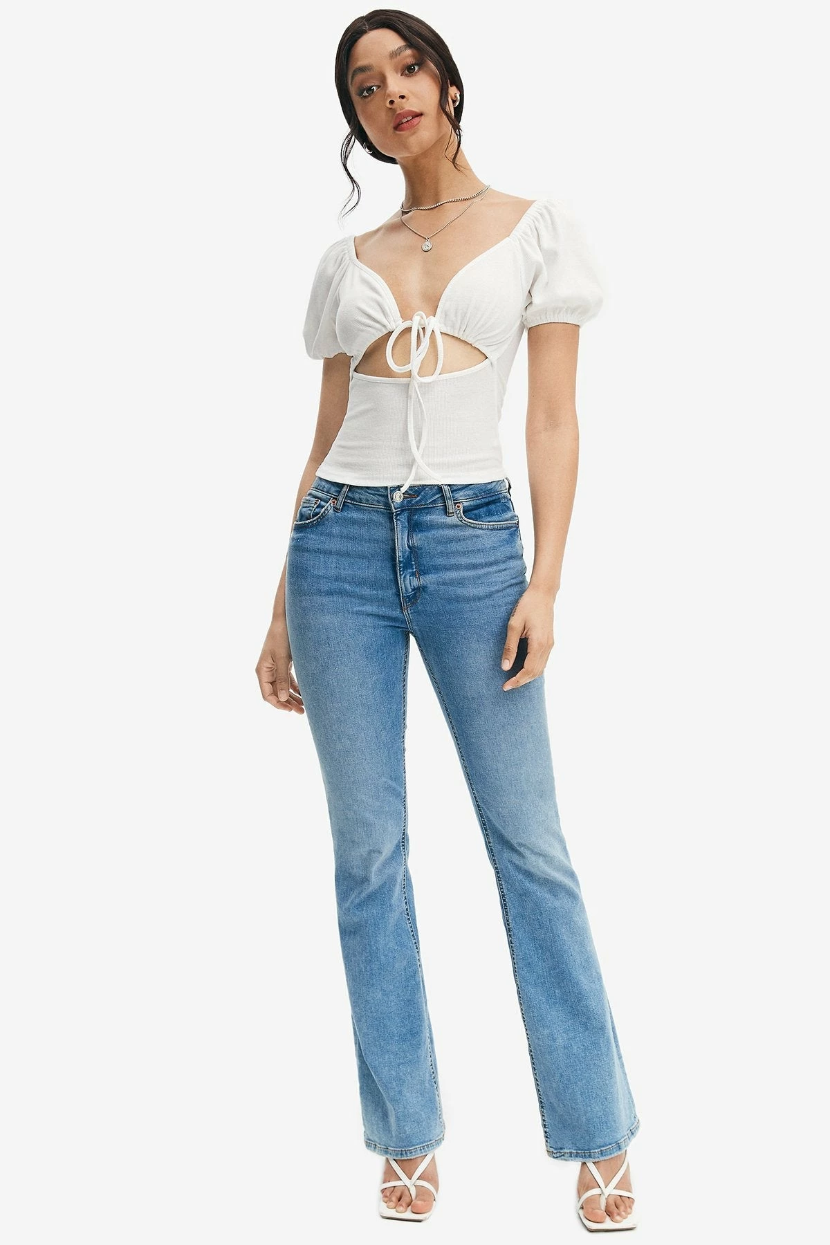 Solado Puff Sleeve Tie Front Cut Out Crop Top 5 Solado Puff Sleeve Tie Front Cut Out Crop Top - Image 3
